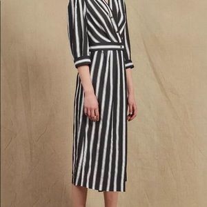 Midi dress with contrasting stripes
